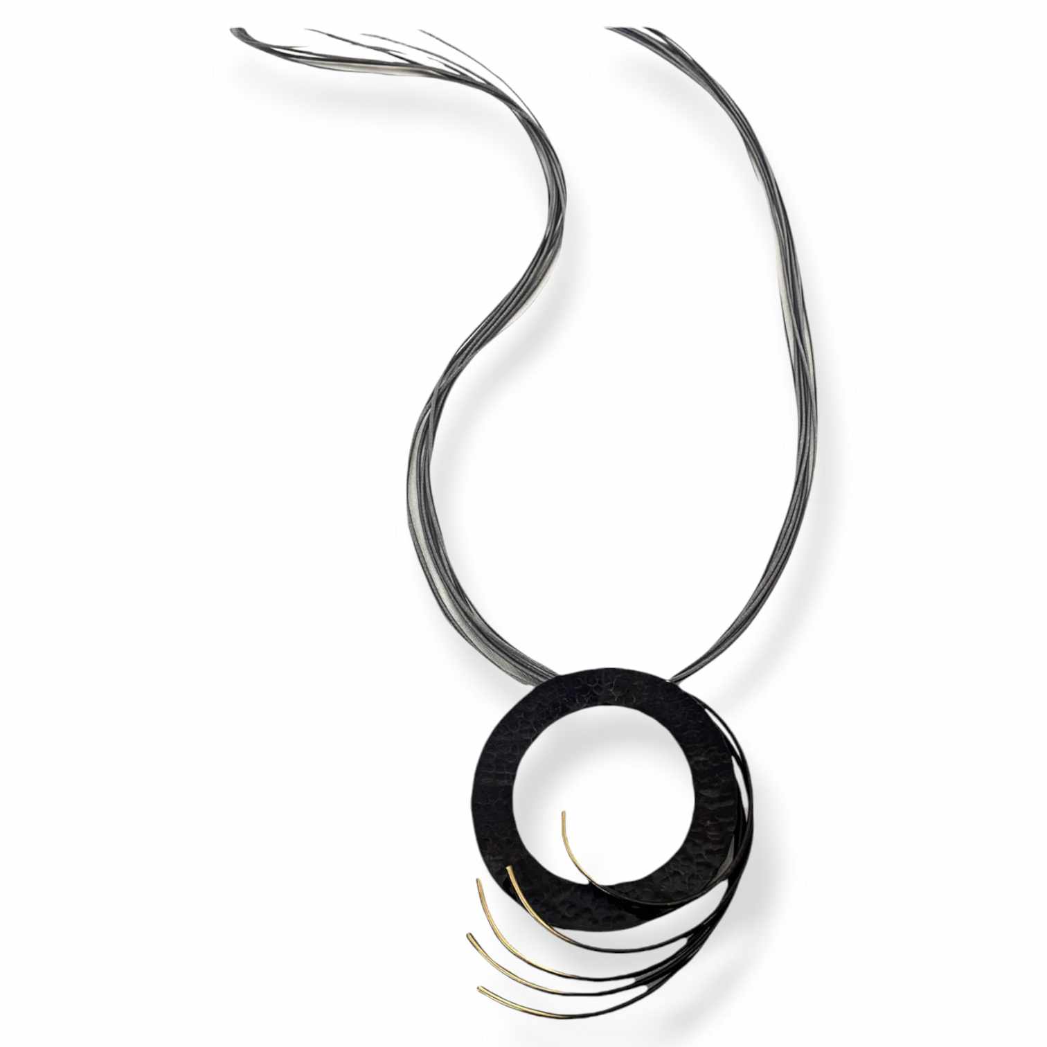 Χειροποίητο μακρύ κολιέ 80εκ από ορείχαλκο με ατσάλινη αλυσίδα και μεγάλο μαύρο κυκλικό στοιχείο – statement minimal σχέδιο, free nickel, επίχρυσο ή μαύρη οξείδωση