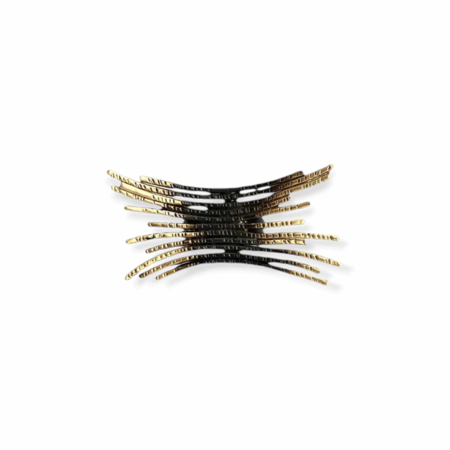 Χειροποίητο ανοιγόμενο δαχτυλίδι από ορείχαλκο με εκφραστικό ακανόνιστο σχέδιο, διαθέσιμο σε επίχρυσο ή μαύρη οξείδωση, free nicke